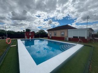 Chalet en Brenes 11c. Espectacular chalet en pradollano