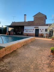 Xalet a Calle la portada 4. Chalet en venta en villaverde del río
