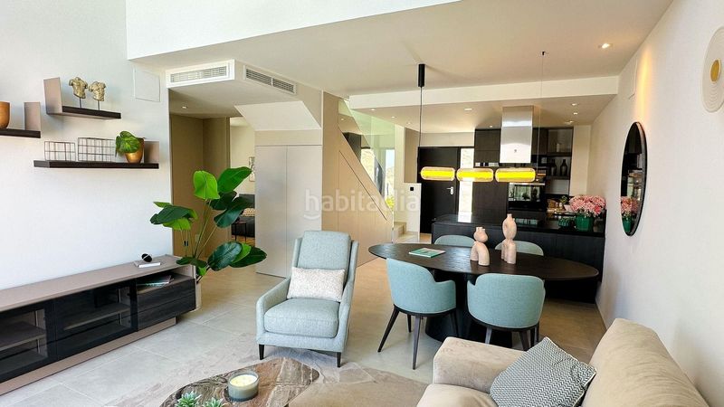 Foto 54a34eb9-cad1-48d9-8083-da8a046d68ef. Casa aparellada amb aparcament piscina a Algorfa