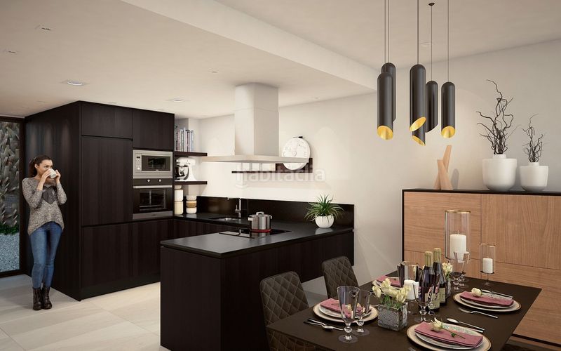 Foto 871e3532-8f2b-4c16-98ae-7b93cf359663. Casa aparellada amb aparcament piscina a Algorfa