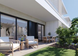 Casa adossada en Mar Menor golf. Adosados de obra nueva en santa rosal�a lake and life resort. Obra nova