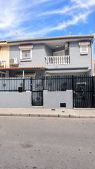 Doppelhaus in Los Cuarteros. Chalet pareado a solo 500 metros de la playa en lo pagán