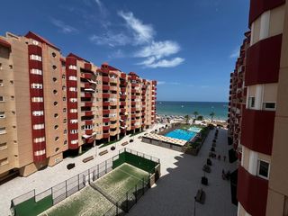 Pis  Calle oasis pl q (manga). Venta de piso en la manga primera l�nea de mar mediterr�neourb.