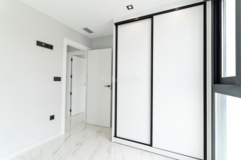 Foto b20c6a09-bd2a-485a-bf0a-1aca1004e116. Chalet complejo residencial de nueva obra en punta prima en Orihuela