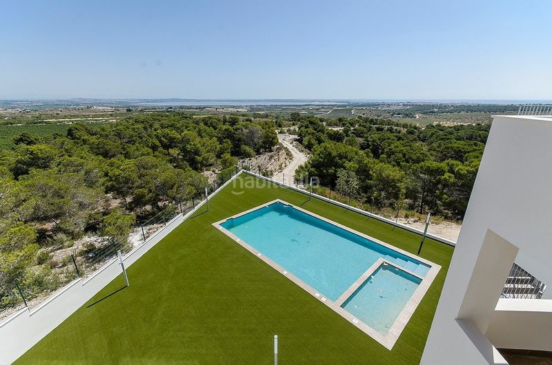 Foto 1ba3a717-fe89-4c6e-be38-a289dbd6b7ee. Casa amb aparcament piscina a San Miguel de Salinas