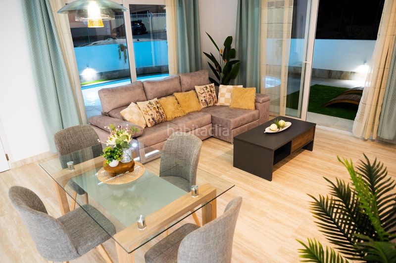 Foto 96a60c64-a8ae-4ef6-b9ae-df5f04038d11. Xalet amb aparcament piscina a Rojales