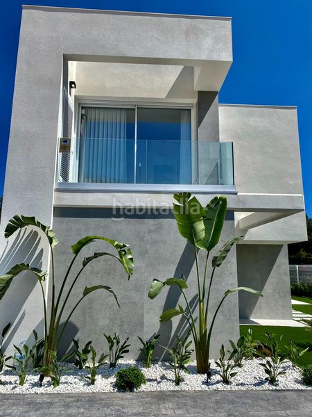 Foto 46638c78-6a17-4d2b-88fa-a3c5e3c2e232. Chalet avec parking piscine dans Golf Bahía Finestrat