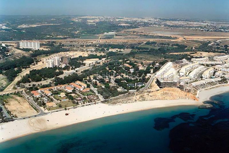 Foto a18aacec-f711-4efb-894d-c01ee4177024. Xalet amb aparcament piscina a Campoamor Orihuela
