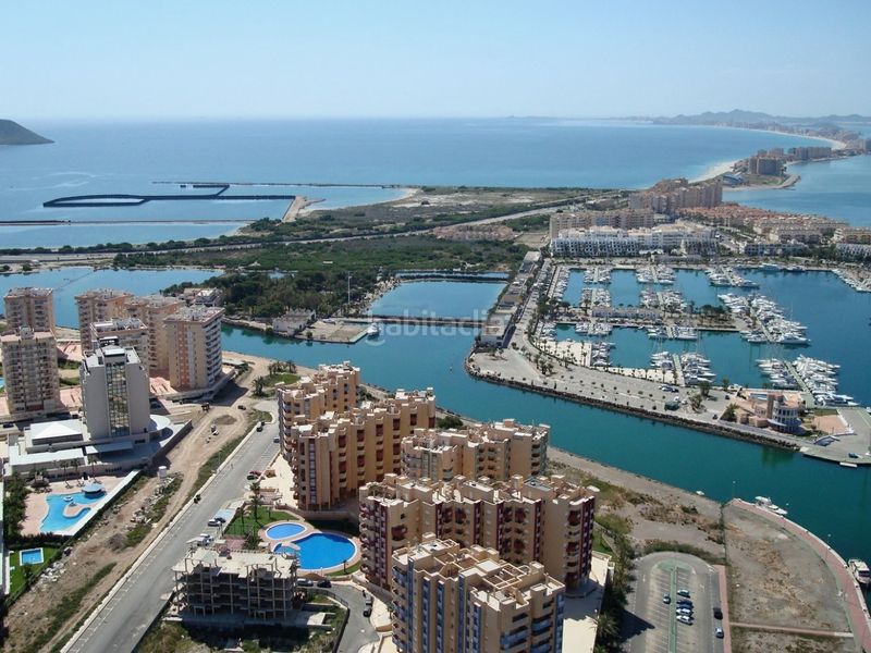 Foto 49d53c26-986a-4d24-ba6e-3c23d0c2c161. Apartament amb aparcament piscina a Tomás Maestre Manga del Mar Menor (La)