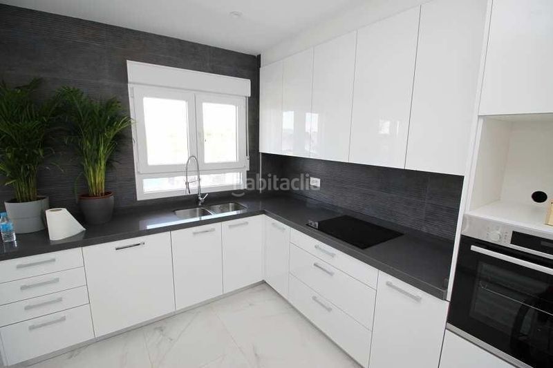 Foto 50cd36eb-a2fd-4f11-b539-99f5edafea23. Chalet villas de obra nueva en Pinoso