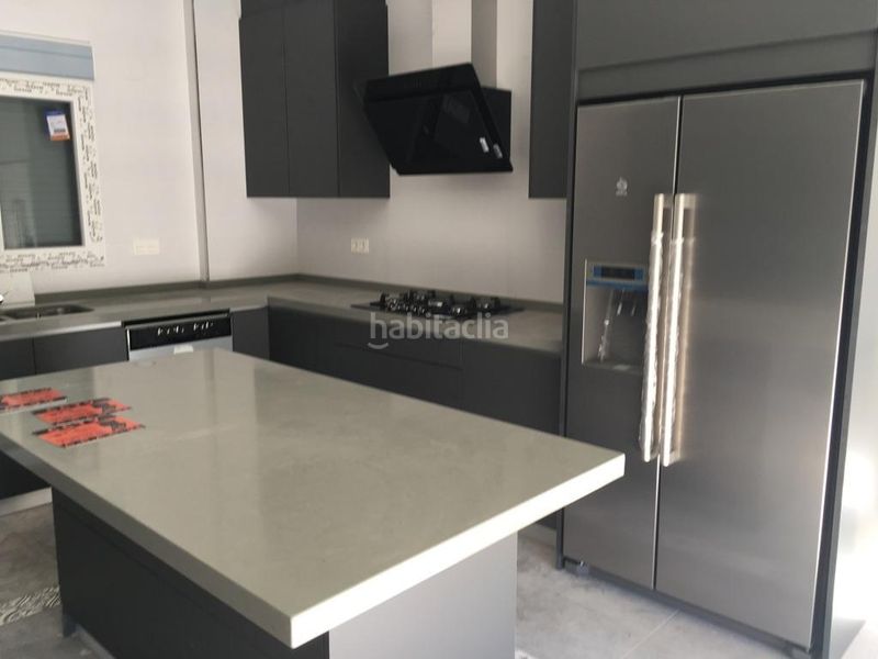 Foto c32a14a3-f8f8-4da5-8e5d-54da201fa1d7. Xalet amb piscina a Pinoso