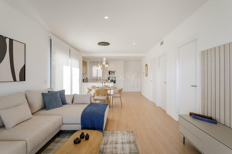 Foto bc48cde2-e614-4d81-b8fe-f0434835744b. Apartament amb aparcament piscina a Torreblanca Torrevieja