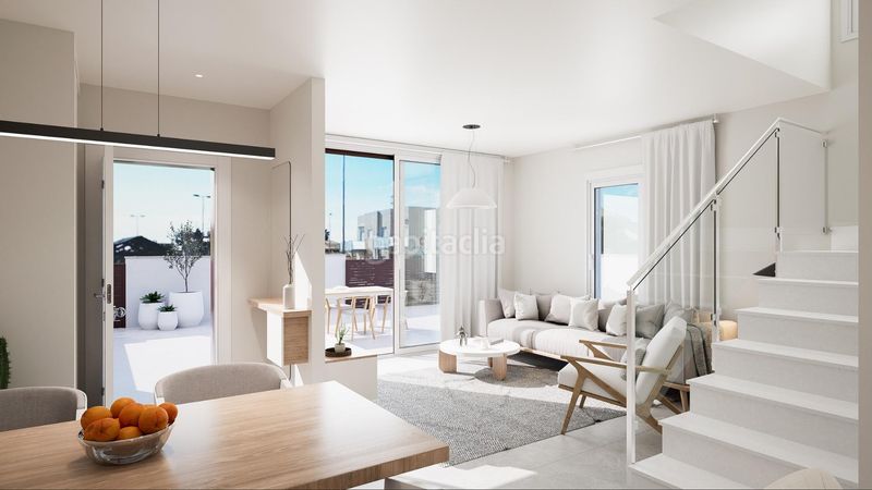 Foto ccab43f5-4b4b-4118-ab23-dc72d0a4c932. Casa adossada amb aparcament piscina a El Mojón Pilar de la Horadada