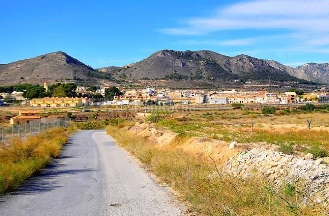 Foto 1375ac52-4d39-4293-8c99-d775acdcdbe1. Xalet amb aparcament piscina a Romana (la)