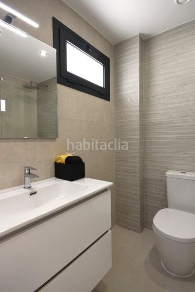 Foto ad02f61d-6d44-4548-a768-559c81ea925d. Planta baixa amb calefacció aparcament piscina a San Miguel de Salinas