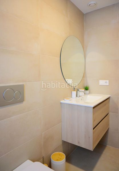 Foto c525f7bd-5e2c-420e-81fc-2c5fb482ada1. Casa aparellada amb aparcament piscina a Dolores