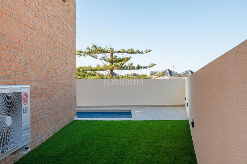 Foto 0c5aa3ac-7e0b-4277-94b5-7bc09716a0dd. Xalet amb aparcament piscina a Rojales