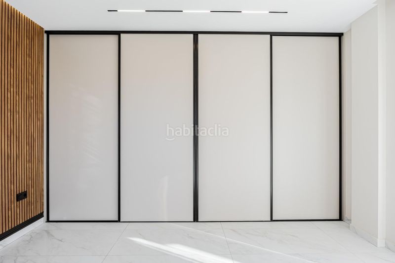 Foto 1e0727d1-e27b-4afb-8953-e48dbd5e1461. Xalet amb aparcament piscina a Rojales