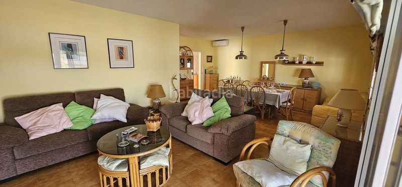Foto e7d820db-83bd-4ee1-a8ce-806b2f571351. Chalet en Campoamor Orihuela