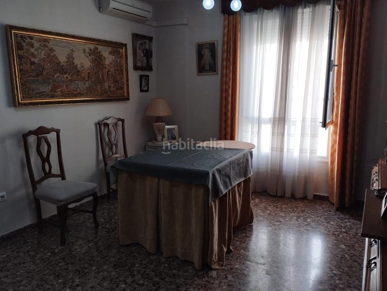 Foto c69c5296-3f99-4ef7-a002-9b7914e783dc. Piso en calle alhama 68 piso bajo para entrar a vivir en Lucena
