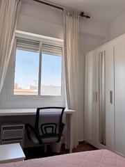 Location Appartement à Calle juan valera 18. Alquiler de habitaciones solo para estudiantes