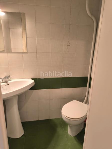 Foto efb97596-f107-43cd-966e-a86d31a1df85. Alquiler piso en calle martín belda 29 piso en alquiler por habitaciones solo para estudiantes en Cabra
