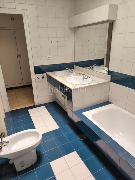 Foto f90195a2-209e-4b9f-8a27-35664ed04a1e. Alquiler piso en calle martín belda 29 piso en alquiler por habitaciones solo para estudiantes en Cabra