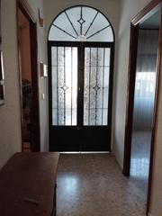 Haus  Avenida fuente de las piedras. Gran casa de dos plantas