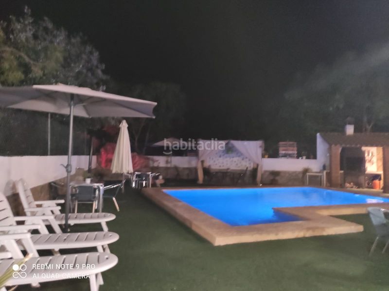 Foto ae0ad3b2-4048-41e5-b603-9dd7c4546da2. Xalet amb xemeneia aparcament piscina a Cabra