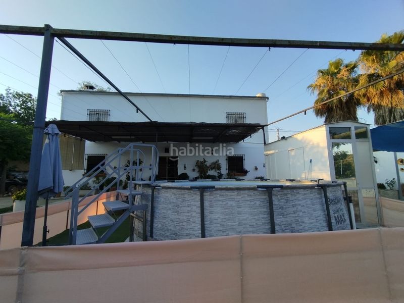 Foto 6b8e7be1-6f9d-471f-9345-82b5ac2bbc03. Masia amb aparcament a Cabra