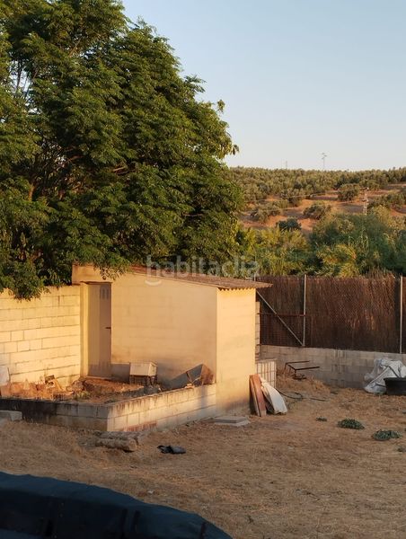 Foto c294a329-ea8d-482e-a4fe-af4a55aa5799. Masia amb aparcament a Cabra