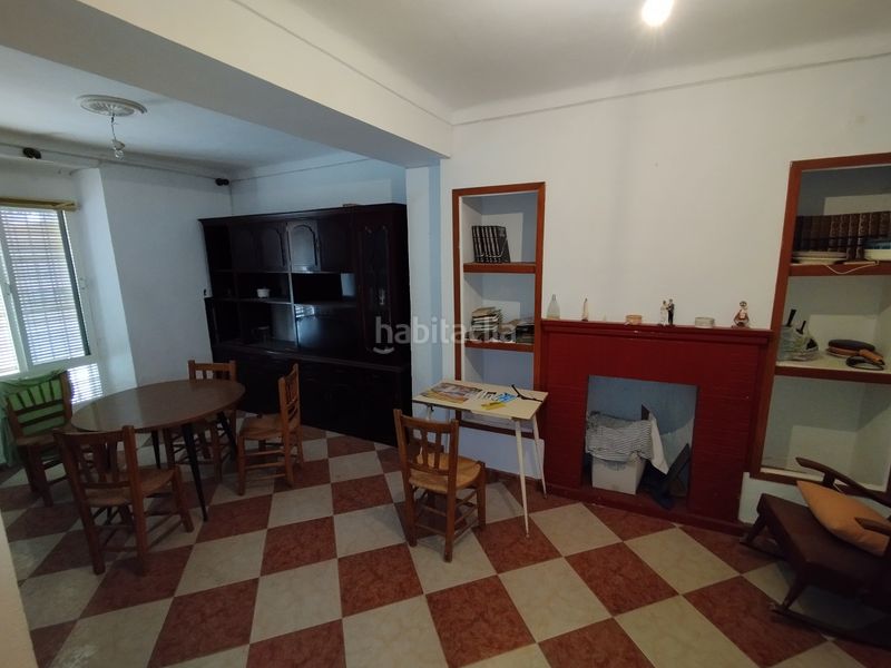 Foto 30bfbbe3-bb73-43d6-b183-9926eb23401e. Casa a calle juan grande 8 a Cabra