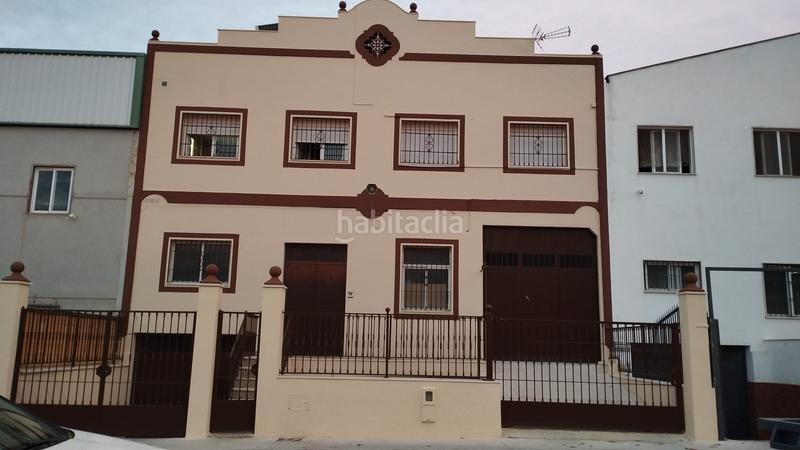 Foto f0c2f22f-66fb-43ac-8491-3511fd10ab4d. Nau industrial a Cabra