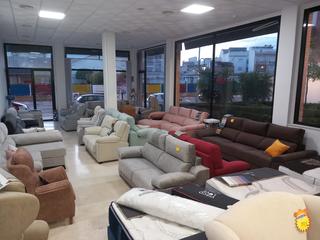 Local Comercial  Avenida pedro iglesias. Espectacular local comercial