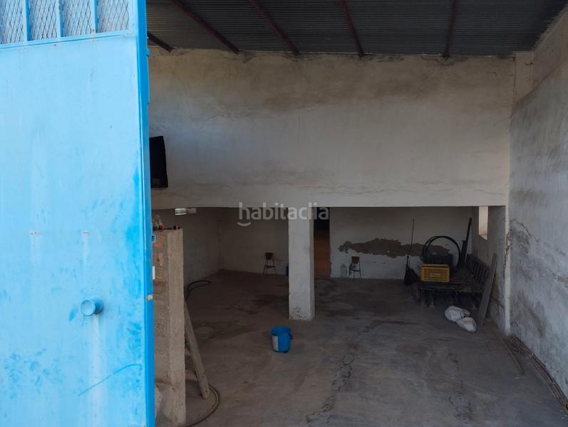 Foto 1f83bf11-f59a-4a44-966a-6b3d5efdc821. Nau industrial a Cabra