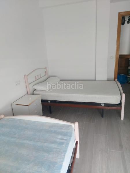 Foto 740863ba-d65c-477b-91ce-c86d11418bd1. Pis a Cabra