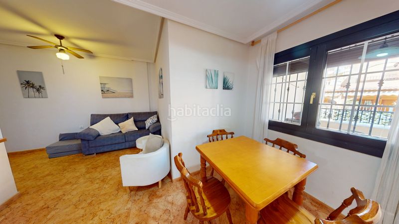 Foto 4bdcd0c4-875d-4bbe-a52b-e404a95ba28f. Piso se ofrece acogedor piso en planta baja, ubicado en una de las mejores zonas de los narejos, en plaza 525, un entorno privilegiado en Alcázares (Los)