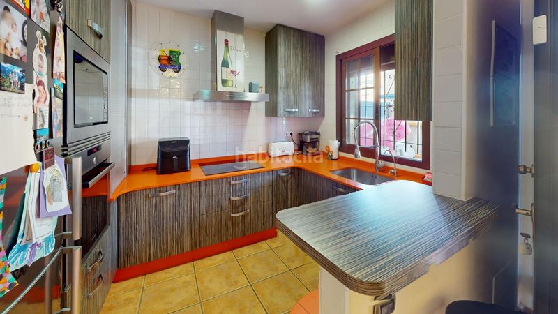 Foto e7e6b5c9-b73b-40d4-b53e-6126cad91ab0. Casa amb piscina a Roda San Javier