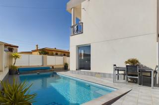 Maison en Los Narejos_Punta Calera. Rara oportunidad de comprar un muy bien presentado 3 dormitorios