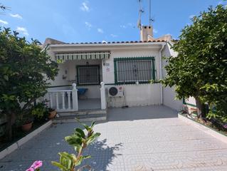 Maison à Los Narejos_Punta Calera. Esta encantadora casa de dos dormitorios, perfectamente situada