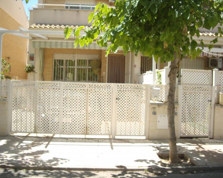Foto 43a1cb79-7344-452f-98e1-9de8059a16f3. Casa amb calefacció aparcament a Los Narejos_Punta Calera Alcázares (Los)