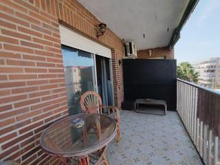 Etagenwohnung  Santomera. Amplio piso a un paso de la playa, garaje incluido.
