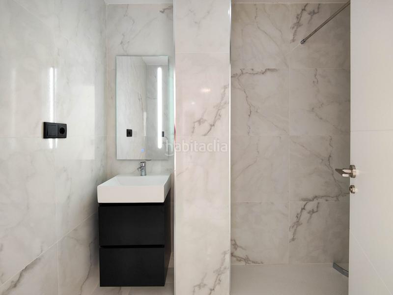 Foto 0ebc6c81-41b1-4220-8397-58bc95e30da5. Apartament amb piscina a Punta Prima Torrevieja