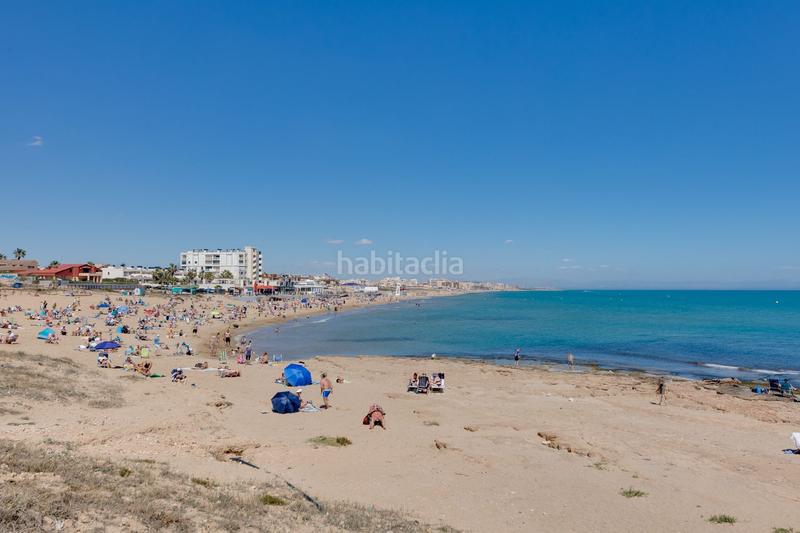 Foto bdd9bca5-6eae-48f6-8596-1ab7ecf9102c. Apartament amb piscina a Punta Prima Torrevieja
