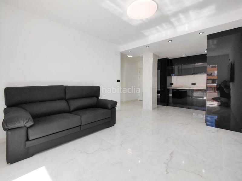 Foto d438a5de-3f49-4e70-8535-241ba6b5ab45. Apartament amb piscina a Punta Prima Torrevieja