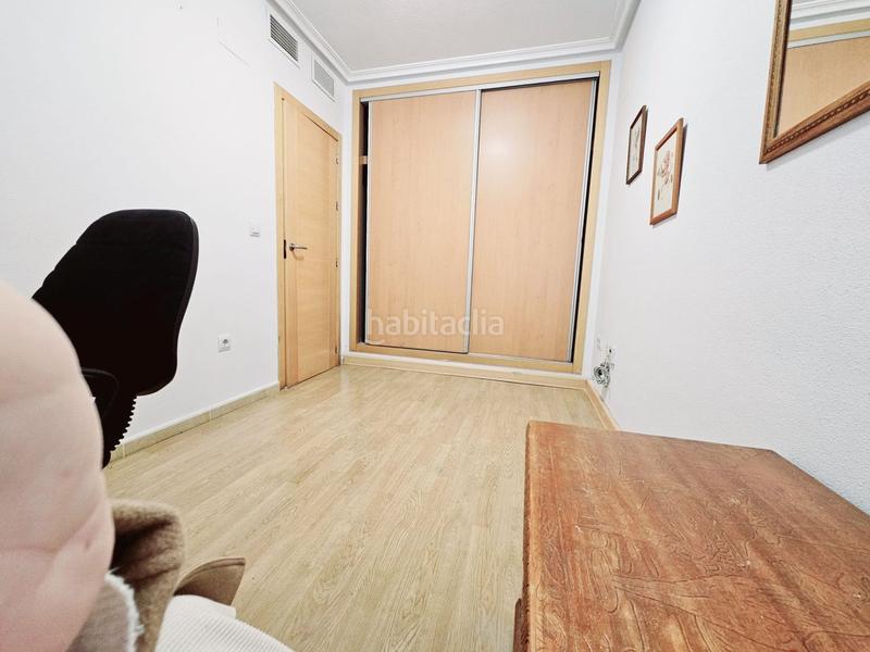 Foto f6f0ef0a-badf-4b3a-8d52-bbb5ff1afc56. Apartament a Centro - Muelle Pesquero Torrevieja