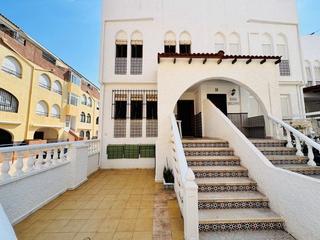 Maison jumelée  Antonio gil. Oportunidad única! dúplex haciendo esquina a solo 300 metros de