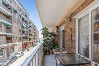 Appartement à Doctor gregorio marañon 35. Amplio apartamento reformado con terraza y vistas laterales al m
