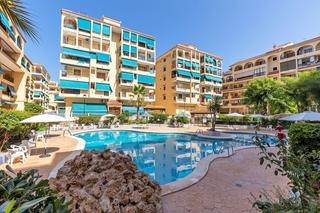 Apartamento en Suiza 59. Planta baja en esquina, pisicina comunitaria  plaza de garaje