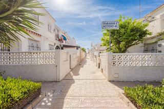 Duplex  Calle maestro quino. Tu hogar en torrevieja, a solo 300 metros del mar!